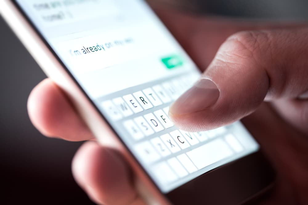 Instant messaging apps: Should your business be using one?